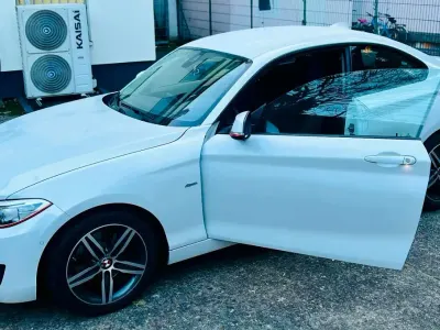 Gebraucht BMW 220 Sport Line 190 PS (139 kW) 2016 Weiß Coupé