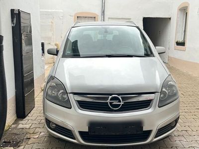 gebraucht Opel Zafira 1.9 cdti 150ps