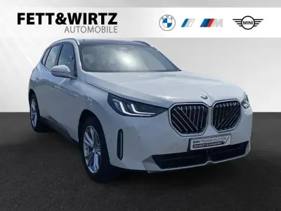 Gebraucht BMW X3 Sport Line 299 PS (219 kW) 2025 Alpinweiss SUV
