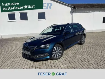 Usata Skoda Superb Ambition 218 CV (160 kW) 2022 Blu Station wagon