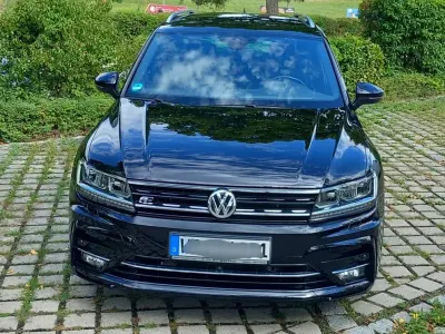 Gebraucht VW Tiguan R-line 150 PS (110 kW) 2019 Schwarz SUV