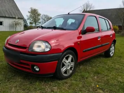 Gebraucht Renault Clio 90 PS (66 kW) 1999 Rot Kleinwagen