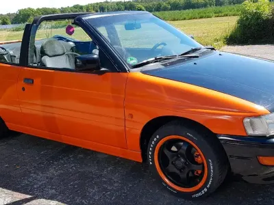 Gebraucht Ford Escort Cabriolet 130 PS (95 kW) 1992 Schwarz Cabrio