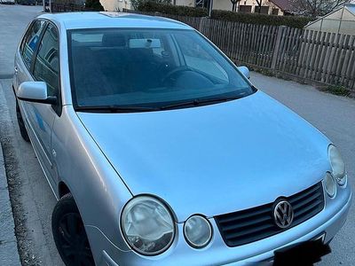 Gebraucht VW Polo 75 PS (55 kW) 2004 Silber Kleinwagen