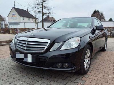 Gebraucht Mercedes E220 Avantgarde 170 PS (125 kW) 2009 Limousine