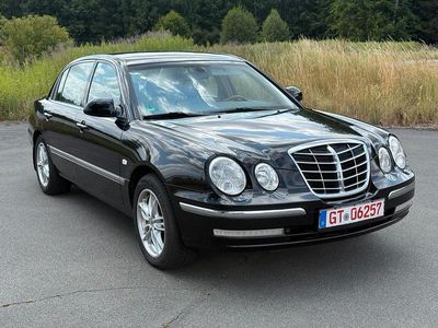 Kia Opirus