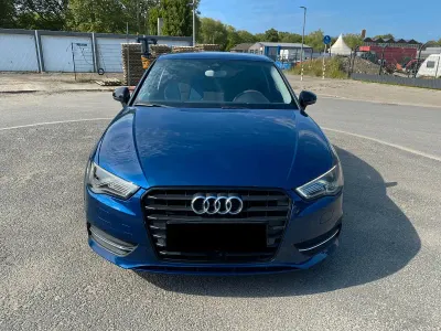 Gebraucht Audi A3 Ambition 184 PS (135 kW) 2014 Blau Limousine