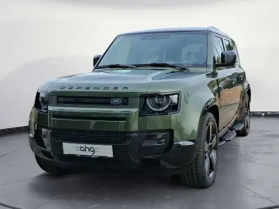 Neu Land Rover Defender SE Dynamic 250 PS (183 kW) 2026 Grün SUV