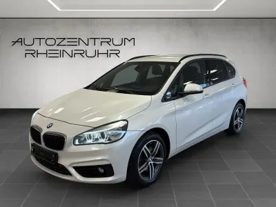 Używany BMW 220 Active Tourer Sport Line 192 KM (141 kW) 2015 Biały Minivan