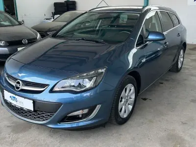 Gebraucht Opel Astra 140 PS (102 kW) 2016 Silber Limousine