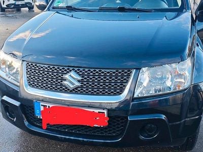 Schwarz Gebraucht 2012 Suzuki Vitara SUV | 8.650 €