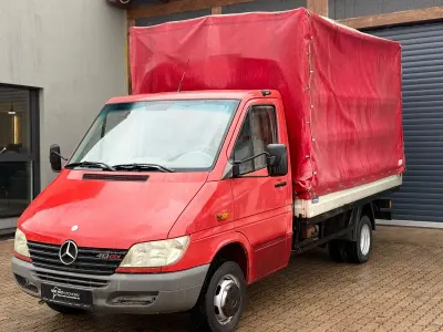 Gebraucht Mercedes Sprinter 129 PS (94 kW) 2001 Rot Van