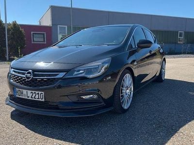Usata Opel Astra Dynamic 125 CV (91 kW) 2016 Nero Berlina