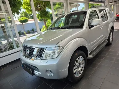 Gebraucht Nissan Pathfinder 190 PS (139 kW) 2014 Silber SUV