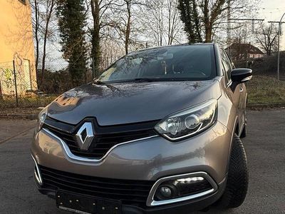 Gebraucht Renault Captur 90 PS (66 kW) 2015 Braun SUV