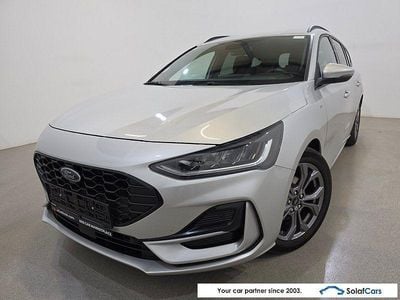 Second-hand Ford Focus ST-Line 120 CP (88 kW) 2023 Argintiu Break