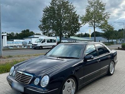 Gebraucht Mercedes E270 170 PS (125 kW) 2001 Violet Limousine