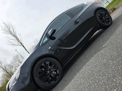 Second-hand Opel Astra GTC 136 CP (100 kW) 2014 Negru Hatchback