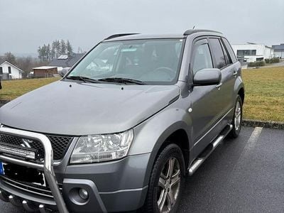 Gebraucht Suzuki Grand Vitara 140 PS (102 kW) 2006 Silber SUV