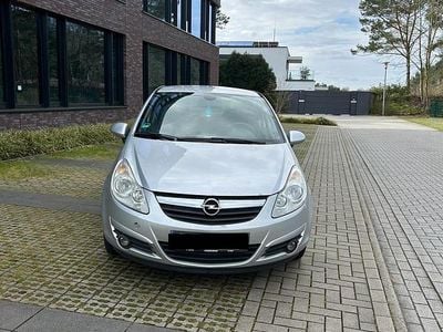 Gebraucht Opel Corsa 80 PS (58 kW) 2007 Silber Kleinwagen