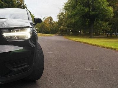 Gebraucht Volvo XC40 Momentum 129 PS (94 kW) 2021 Schwarz SUV