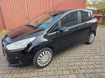 Schwarz Gebraucht 2017 Ford B-MAX Titanium Van / Kleinbus | 5.200 € (Guter Preis)