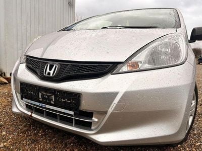 Gebraucht Honda Jazz Trend 90 PS (66 kW) 2013 Silber Kleinwagen
