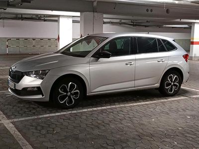 Silber Gebraucht 2023 Skoda Scala Kleinwagen | 21.000 € (Fairer Preis)