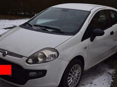 Weiß Gebraucht 2011 Fiat Punto Evo Kleinwagen | 1.990 € (Fairer Preis)