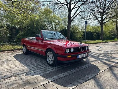 Gebraucht BMW 320 Cabriolet Comfort Edition 129 PS (94 kW) 1989 Rot Cabrio