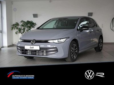 Neu VW Golf VIII 116 PS (85 kW) 2026 Mondstein grau Limousine