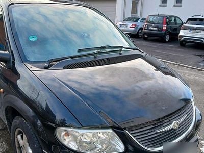 Schwarz Gebraucht 2003 Chrysler Grand Voyager Van / Kleinbus | 1.950 €