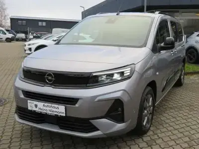 Gebraucht Opel Combo Life 131 PS (96 kW) 2024 Lack grau artense Van / Kleinbus