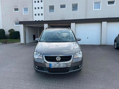 Gebraucht VW Touran 105 PS (77 kW) 2007 Grau Van / Kleinbus