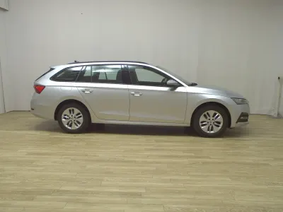 Occasion Skoda Octavia Ambition 116 ch (85 kW) 2022 Argent Break