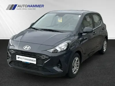 Neu Hyundai i10 63 PS (46 kW) 2025 Grün Kleinwagen