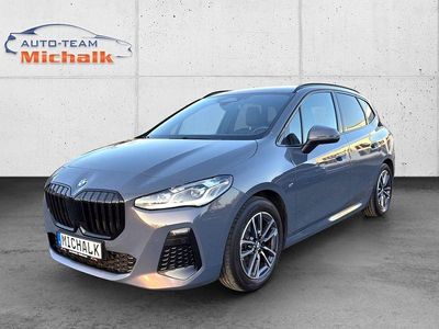 Gebraucht BMW 218 M Sport 136 PS (100 kW) 2024 Grau Van / Kleinbus