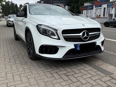 Mercedes GLA45 AMG