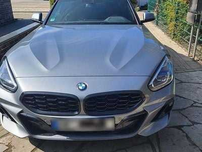 Gebraucht BMW Z4 Sport Line 197 PS (144 kW) 2024 Grau Cabrio