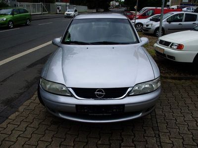 gebraucht Opel Vectra 1.8 16V Edition 2000