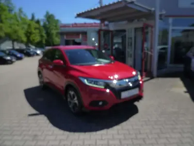 Gebraucht Honda HR-V Elegance Plus 131 PS (96 kW) 2019 Milano red SUV