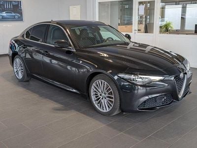 Gebraucht Alfa Romeo Giulia Lusso 190 PS (139 kW) 2021 Schwarz Limousine