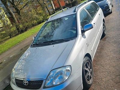 Usata Toyota Corolla 110 CV (80 kW) 2004 Grigio Station wagon