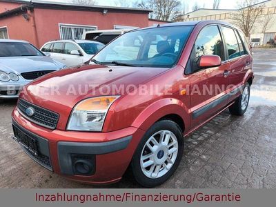 Gebraucht Ford Fusion Style 101 PS (74 kW) 2008 Rot Kleinwagen