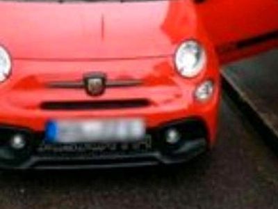 Gebraucht Fiat 500 Abarth 181 PS (133 kW) 2018 Rot Kleinwagen