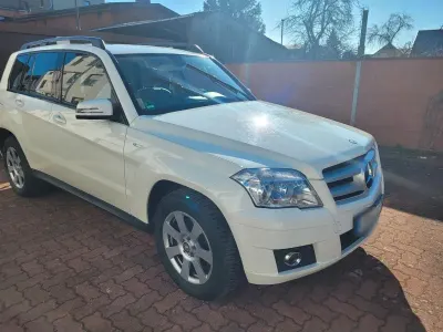 Second-hand Mercedes GLK220 170 CP (125 kW) 2010 Alb SUV