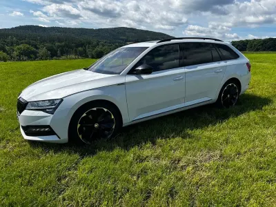 Gebraucht Skoda Superb SportLine 200 PS (147 kW) 2023 Weiß Limousine