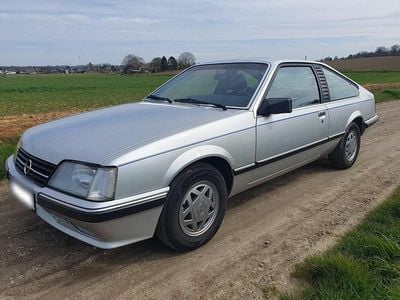 Gebraucht Opel Senator 140 PS (102 kW) 1987 Silber Limousine