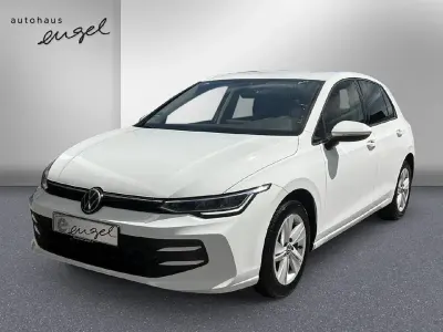Usata VW Golf VIII Life 150 CV (110 kW) 2025 Bianco Berlina