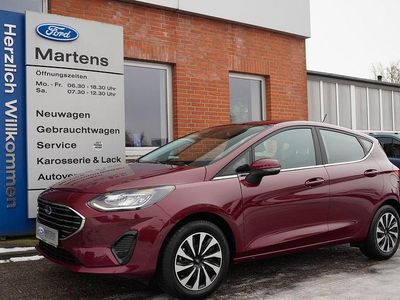 Violett Gebraucht 2022 Ford Fiesta Titanium Limousine | 15.900 € (Fairer Preis)